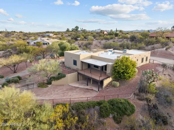 1425 W KENRICK Drive, Wickenburg, AZ 85390