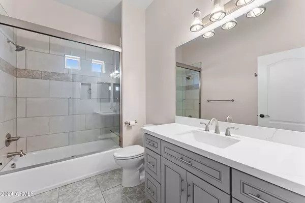 904 N POPPY Street, Wickenburg, AZ 85390