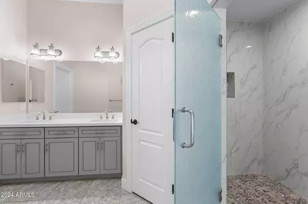 904 N POPPY Street, Wickenburg, AZ 85390