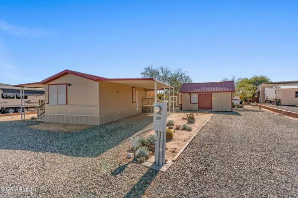 21199 W ESCAPEE Way, Congress, AZ 85332