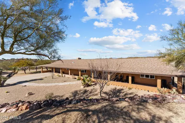 1605 N LITTLE STONEHEDGE RANCH Road, Wickenburg, AZ 85390