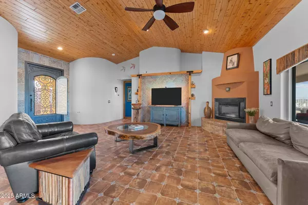 50914 N 292ND Avenue, Wickenburg, AZ 85390