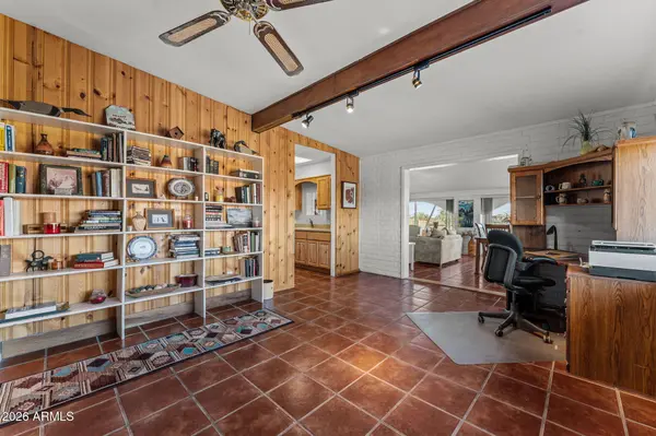 50907 W IVER Road, Aguila, AZ 85320