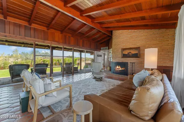 890 W PALO VERDE Drive, Wickenburg, AZ 85390