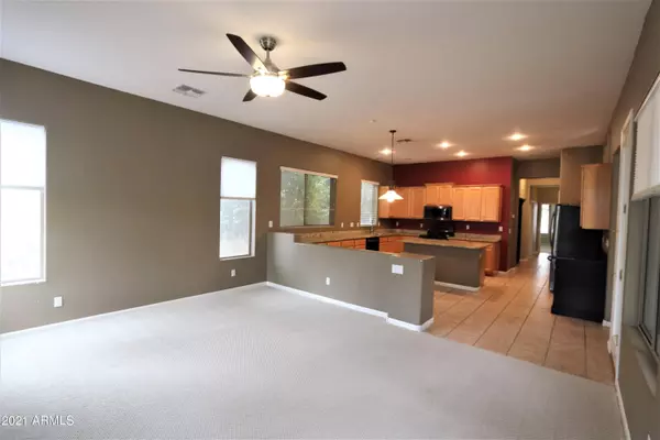 2280 E INDIAN WELLS Drive, Chandler, AZ 85249