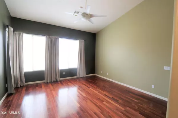 2280 E INDIAN WELLS Drive, Chandler, AZ 85249