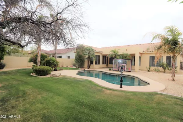 2280 E INDIAN WELLS Drive, Chandler, AZ 85249