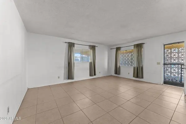 433 N OXBOW Drive, Wickenburg, AZ 85390