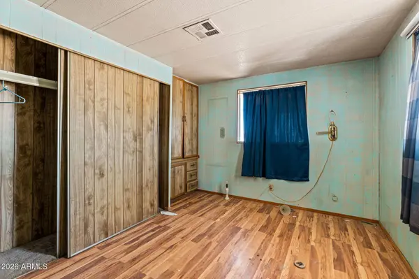 22560 W SUNRISE Road, Congress, AZ 85332