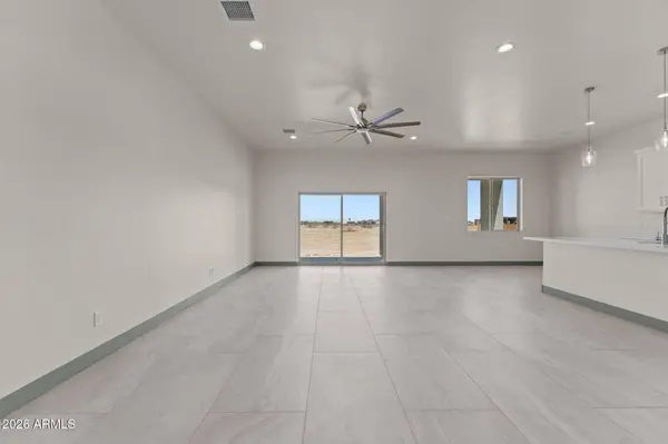 28583 N 257TH Drive, Wittmann, AZ 85361