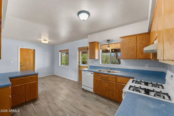 589 N JACKSON Street, Wickenburg, AZ 85390