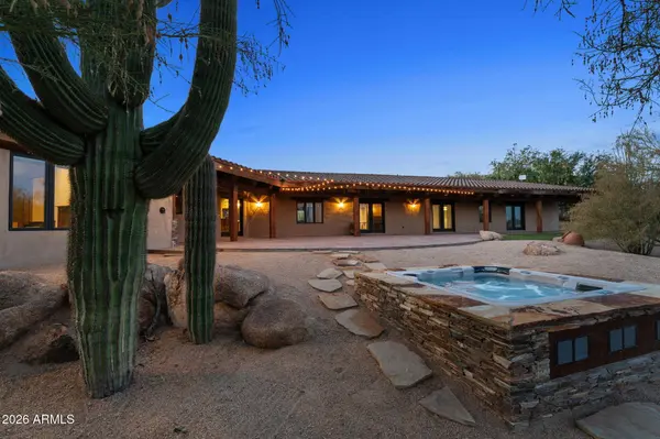 38275 S BLUE TANK Trail, Wickenburg, AZ 85390