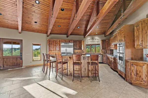 38275 S BLUE TANK Trail, Wickenburg, AZ 85390