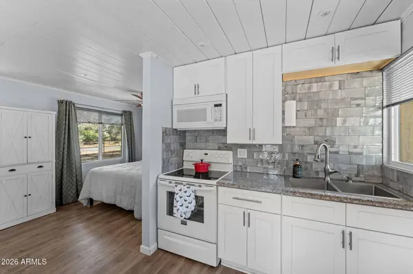 17574 W FOOTHILL Road, Yarnell, AZ 85362