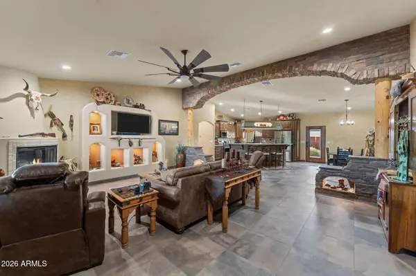37062 N 207TH Avenue, Morristown, AZ 85342