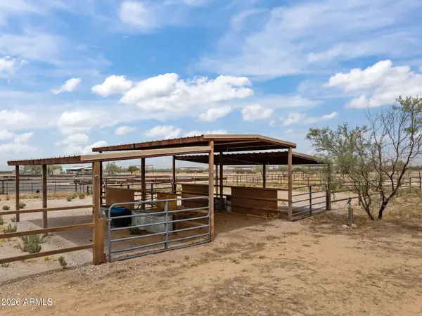 0 20 acres off HWY 60 -- #-, Wickenburg, AZ 85390