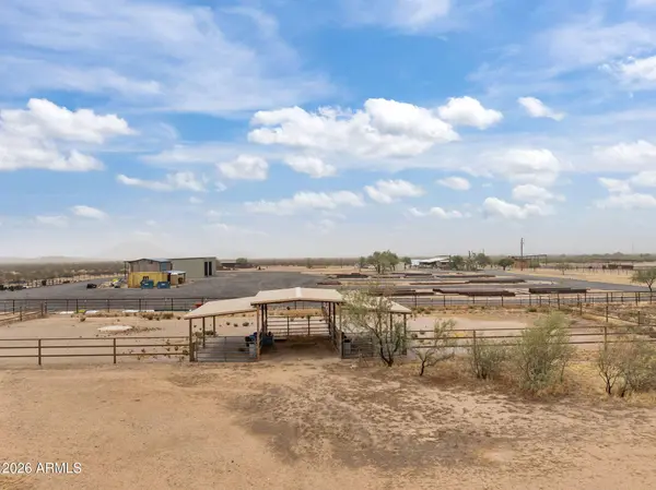 0 20 acres off HWY 60 -- #-, Wickenburg, AZ 85390