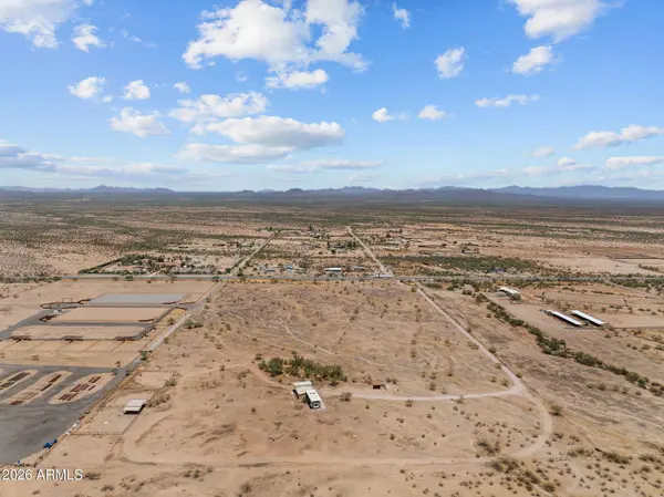 0 20 acres off HWY 60 -- #-, Wickenburg, AZ 85390