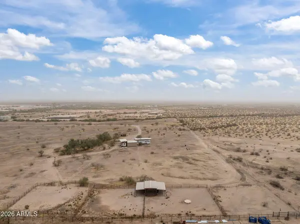 0 20 acres off HWY 60 -- #-, Wickenburg, AZ 85390