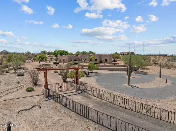 34620 S ELYSSA Lane, Wickenburg, AZ 85390