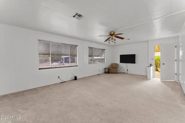 2501 W Wickenburg Way #2, Wickenburg, AZ 85390