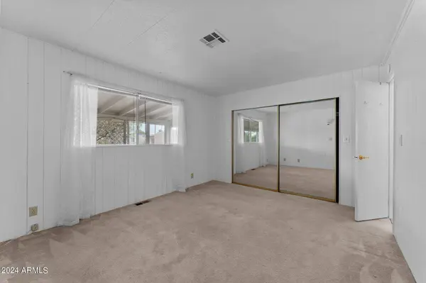 2501 W Wickenburg Way #2, Wickenburg, AZ 85390