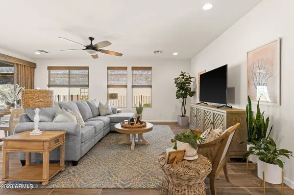 4330 CUTTER Lane, Wickenburg, AZ 85390