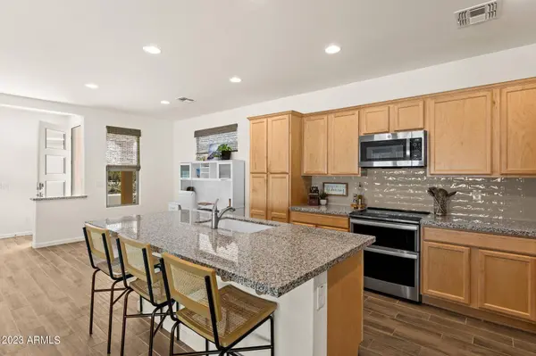 4330 CUTTER Lane, Wickenburg, AZ 85390