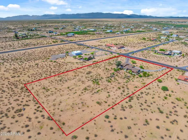 50921 W WILLIAM Road, Aguila, AZ 85320