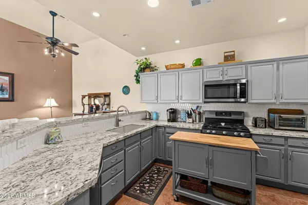 40 NORTHRIDGE Circle, Wickenburg, AZ 85390