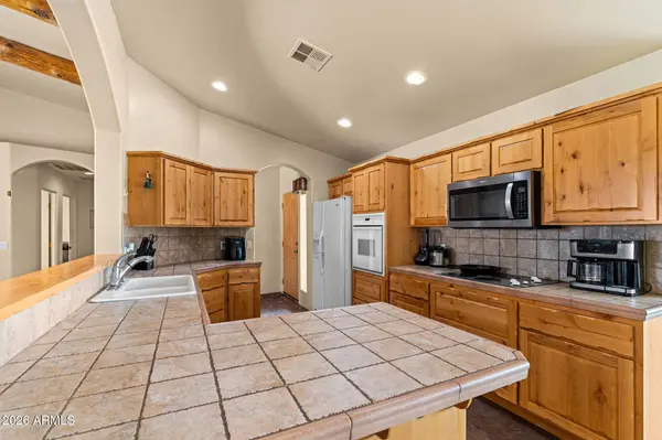 35425 S ANTELOPE CREEK Road, Wickenburg, AZ 85390