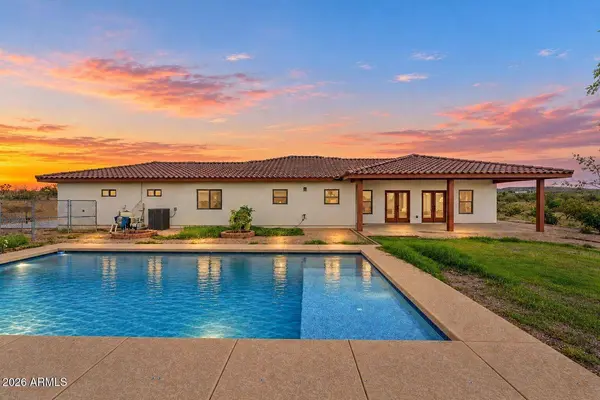 955 THUNDER ROCK Road