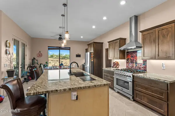 26672 W Billy Clegg Road, Congress, AZ 85332
