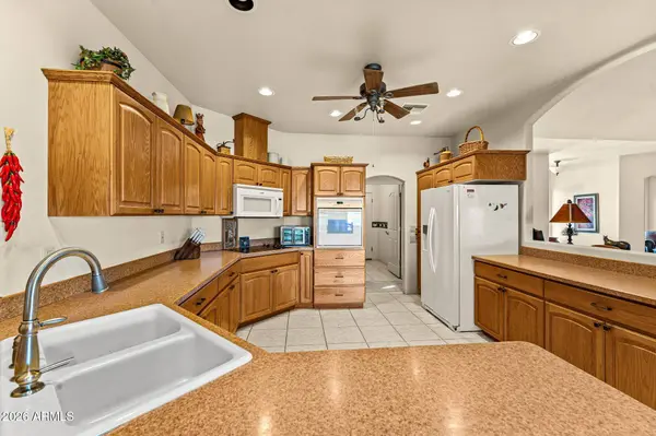 18530 W MOONLIGHT MESA Road, Wickenburg, AZ 85390