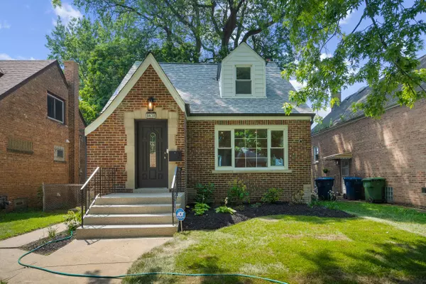9638 S Francisco Ave, Evergreen Park, IL 60805-2710