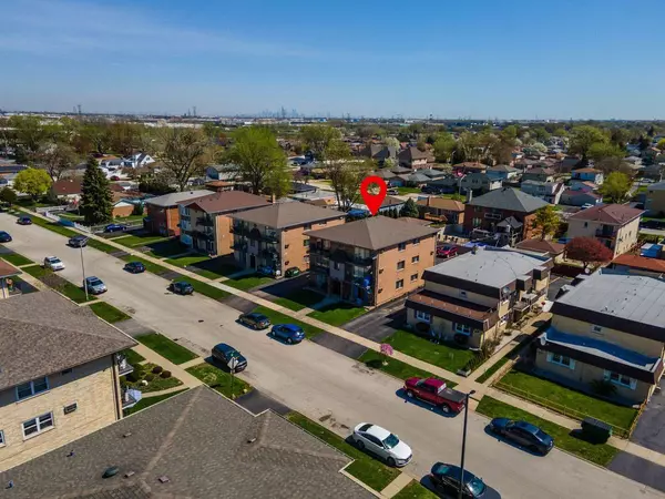 7841 Normandy Avenue, Burbank, IL 60459