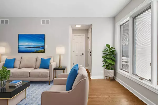 6034 W 60th Street, Chicago, IL 60638