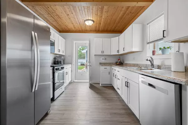 7115 114th Place, Worth, IL 60482