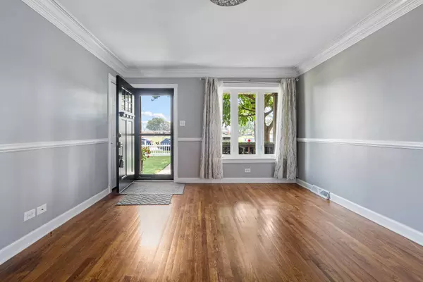 7720 NEWLAND Avenue, Burbank, IL 60459