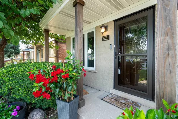 7720 NEWLAND Avenue, Burbank, IL 60459