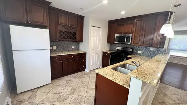 3321 S Hickory Lane, Hazel Crest, IL 60429