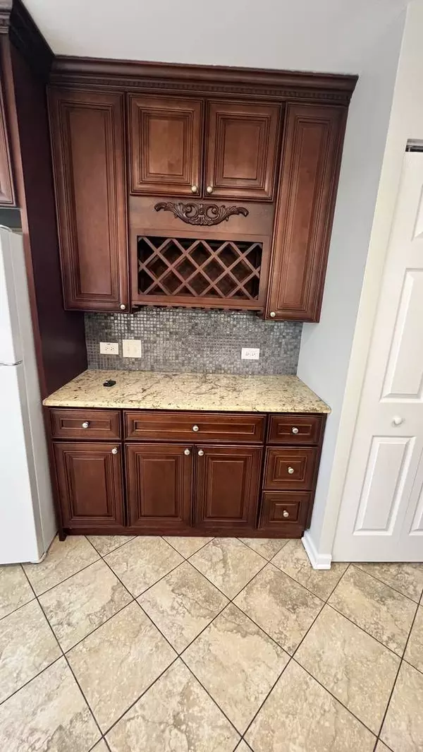 3321 S Hickory Lane, Hazel Crest, IL 60429