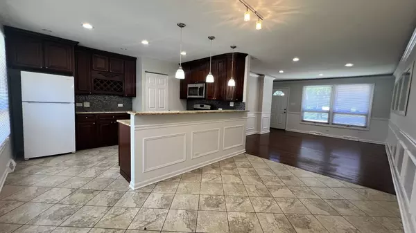 3321 S Hickory Lane, Hazel Crest, IL 60429