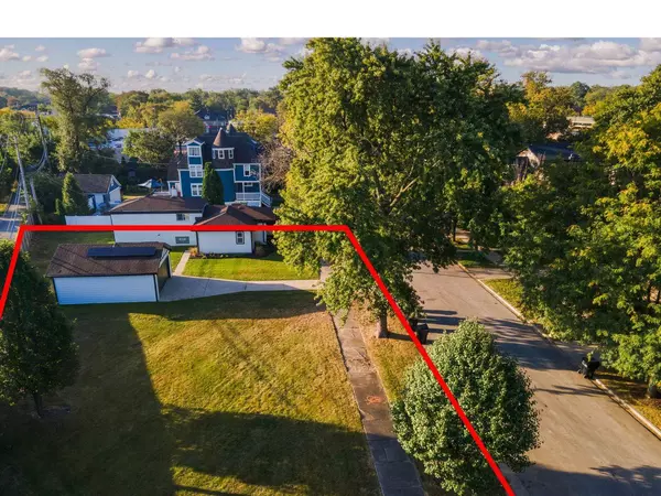 9427 S Charles Street, Chicago, IL 60643