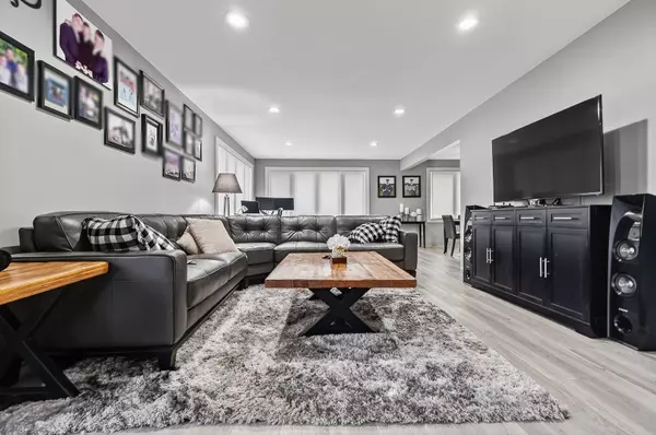 8400 S NEW ENGLAND Avenue, Burbank, IL 60459