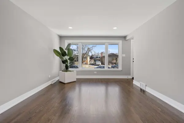 11144 S Troy Street, Chicago, IL 60655