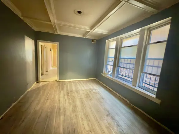 7625 S Sangamon Street, Chicago, IL 60620