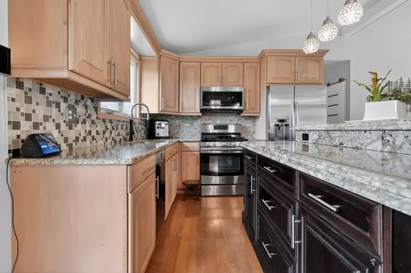 22W630 Armitage Avenue, Glen Ellyn, IL 60137