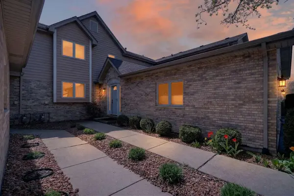 7729 Northfield Lane #7729, Tinley Park, IL 60487