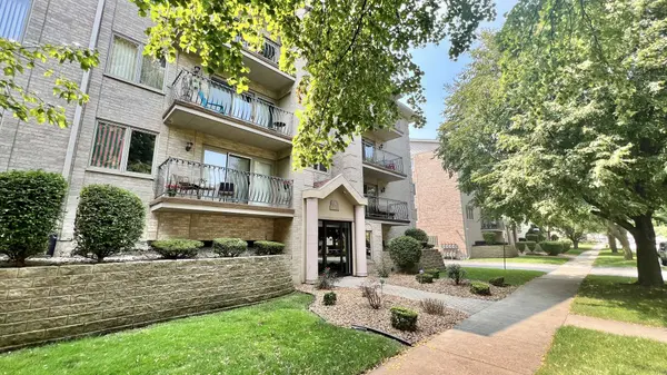 10418 S Keating AVE #3A, Oak Lawn, IL 60453